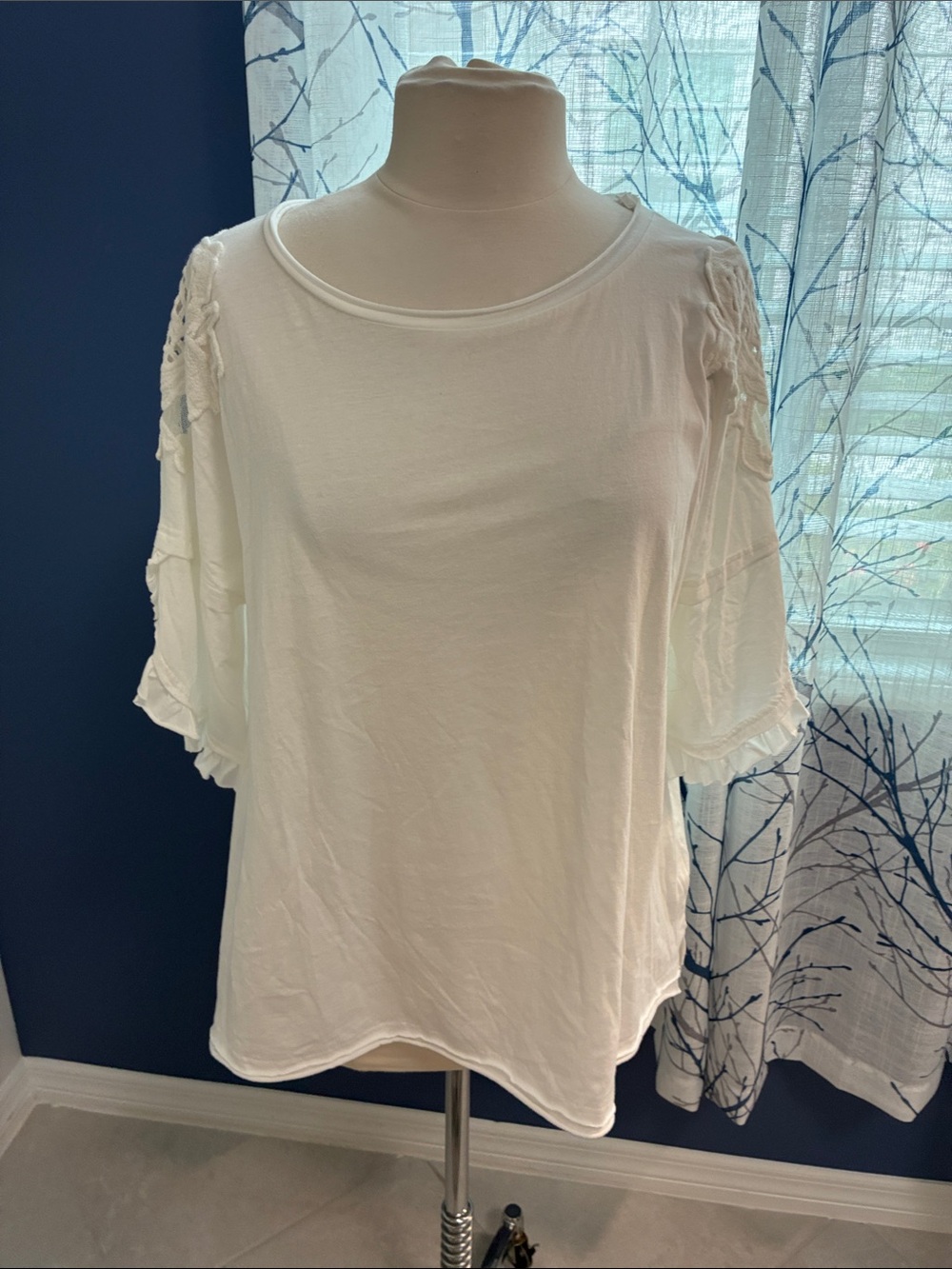 Mittoshop White Short Sleeve Crochet Shoulder Top